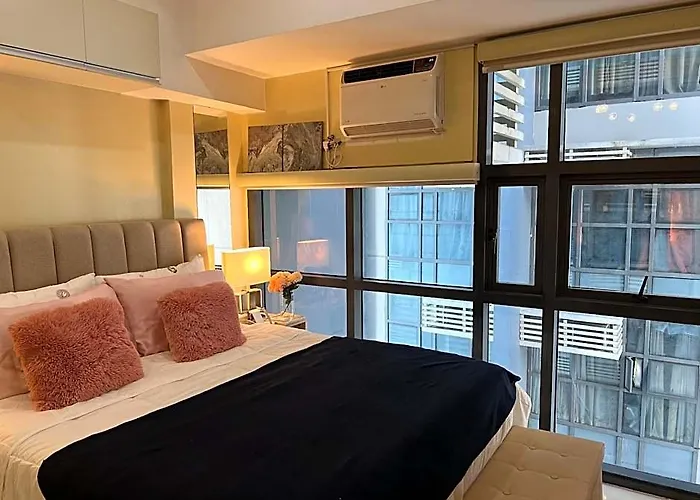Smart Viceroy Residences Mckinley