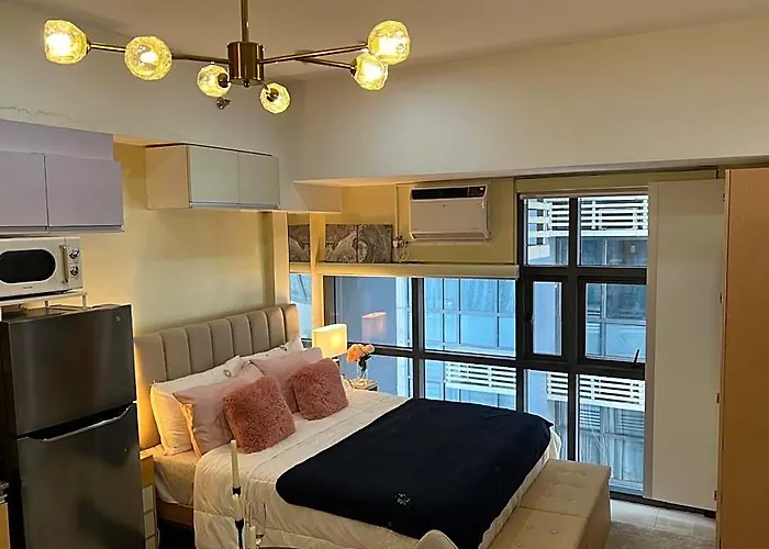 酒店 Smart Viceroy Residences Mckinley 2*